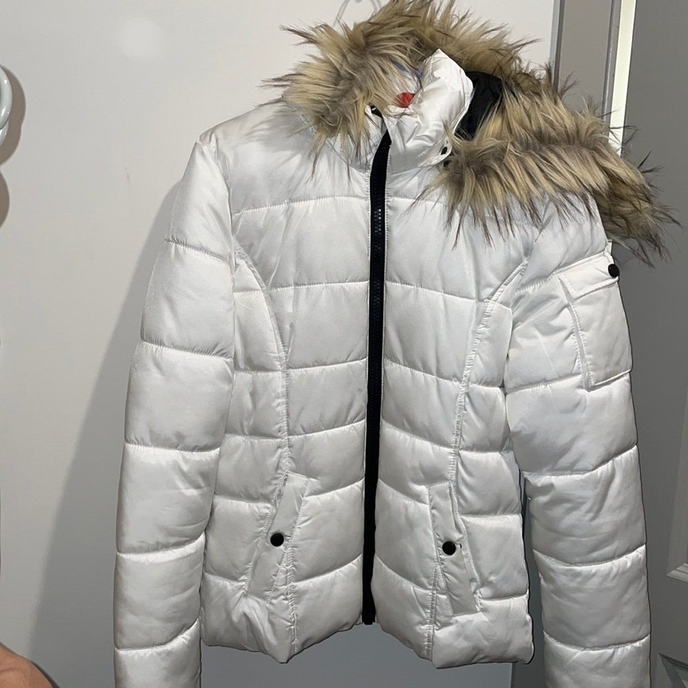 White puffer coat with fur hood